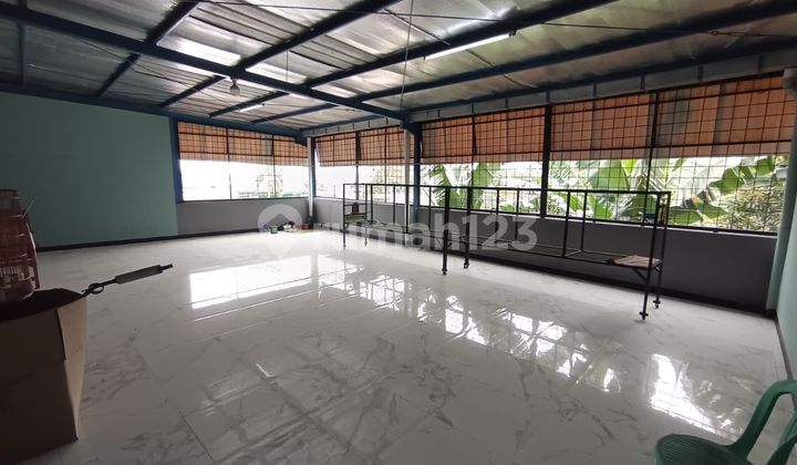 Ruko Gandeng Ex Showroom di Mustika Jaya, Bekasi Kota. #560 2