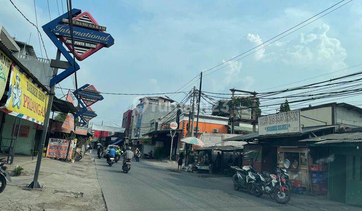 Disewakan Ruko Jatibening 3 Lantai di Jalan kincan raya, Jatibening 2