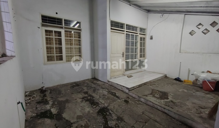 Jarang Ada !! Rumah Sewa 1 Lantai Murah di Taman Kopo Indah Jarang Ada !! Rumah Sewa 1 Lantai Murah di Taman Kopo Indah