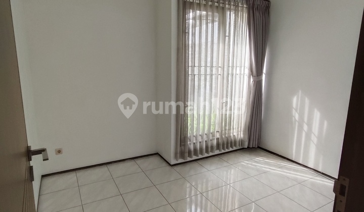 Jarang Ada !! Harga Murah Rumah di Setraduta Dekat Tol Pasteur 2