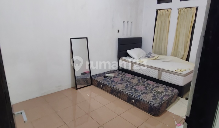 Rumah Bagus Shm Dekat Main Road di Taman Kopo Indah 2