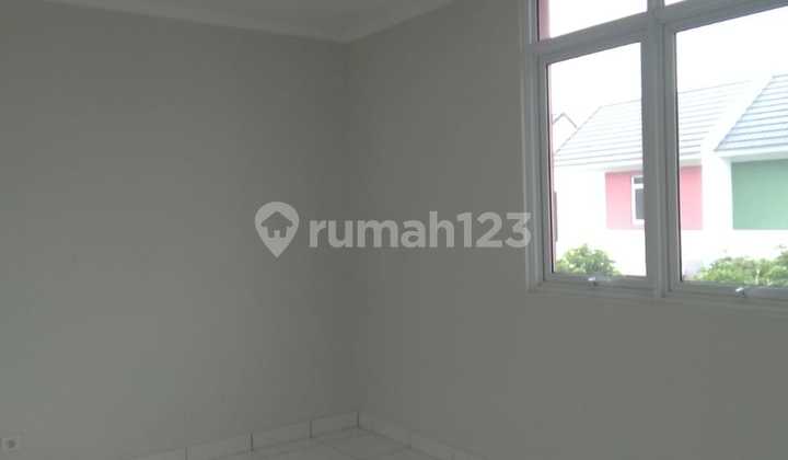 Turun Harga ! Jual Cepat Rumah 2 Lantai di Summarecon Bandung 2