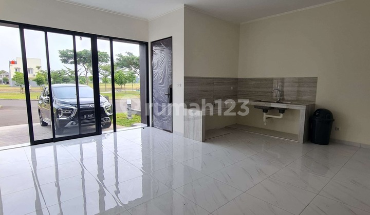 Jual Rumah Mewah Second Suvarna Tangerang 2