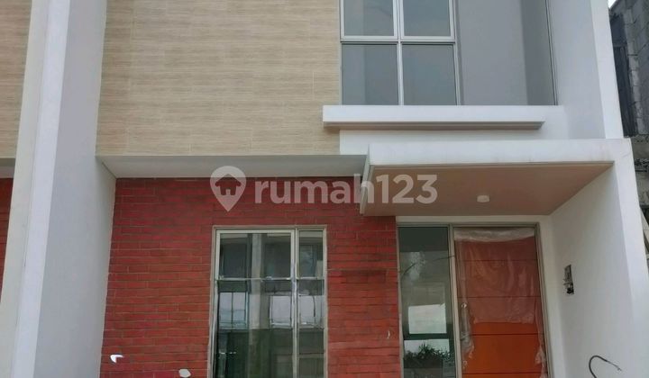 Jual Rumah Second 2 Lantai Citra Raya Tangerang Jual Rumah Second 2 Lantai Citra Raya Tangerang