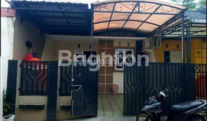 RUMAH CANTIK DAN RAPIH SIAP DI HUNI 1