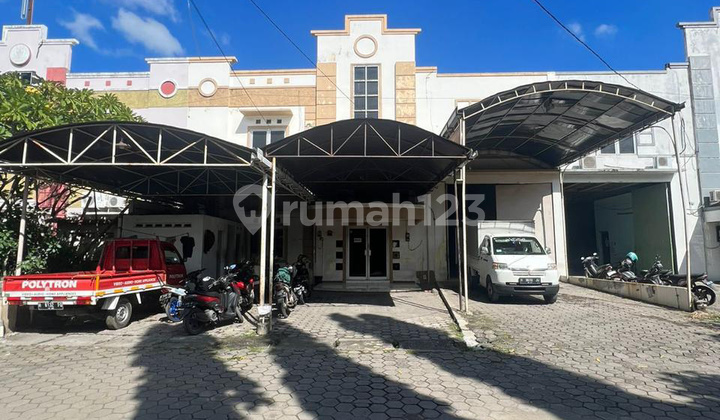Gudang Strategis di Puri Diamond Semarang. 1