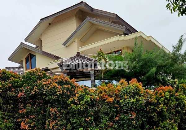 Rumah Cantik Dan Bebas Banjir Area Semarang Dekat Dengan Kampus Rumah Cantik Dan Bebas Banjir Area Semarang Dekat Dengan Kampus