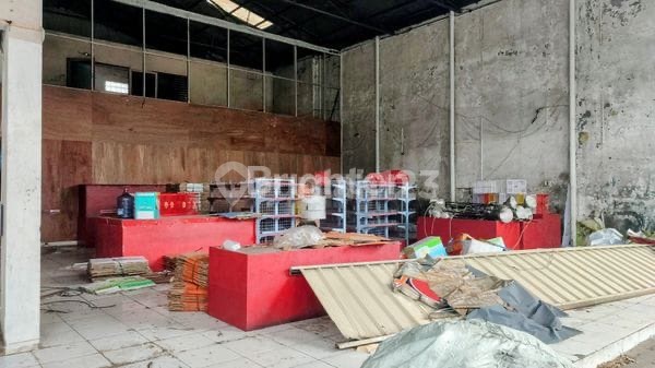 Ex Bengkel Mobil Strategis di Lamper Pinggir Jalan Raya 2