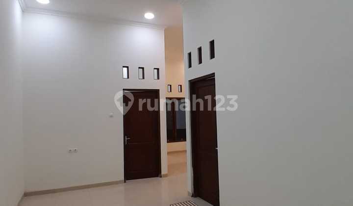 Dijual Cepat Rumah Cantik Di Semarang Barat Cocok Untuk Keluarga 2