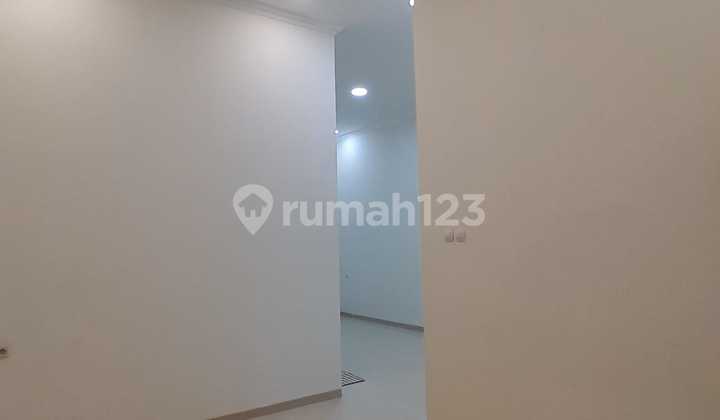 Dijual Cepat Rumah Cantik Di Semarang Barat Cocok Untuk Keluarga 1