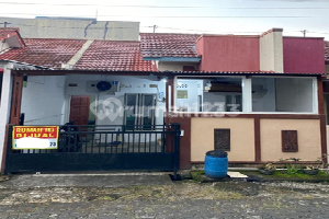 Rumah Strategis Siap Huni, Akses Lebar, Dekat Tol & Bandara 1