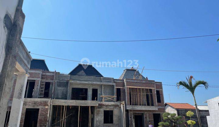 Rumah Mewah 2 Lantai Akses Mudah Harga Murah 2