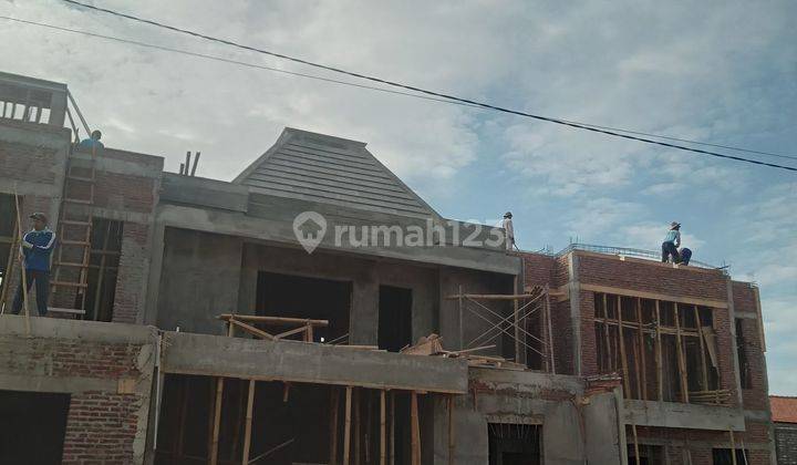 Rumah Mewah Dekat Jalan Raya Pati 4 Menit Ke Stadion Joyokusumo 2