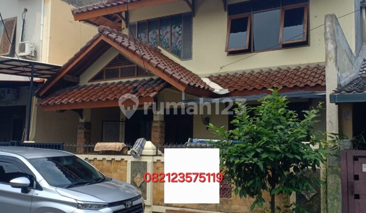 Dijual Rumah 2 Lantai Dekat Kampus Unpam Rumah SHM di Pamulang