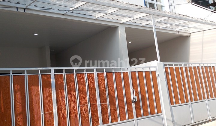 House for Rent Near Fatmawati MRT, Strategic Location, R.baru2025, Cilandak 2