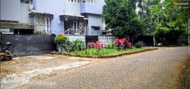 Quick Sale: Luxurious Comfortable 4-Storey House + Basement in Strategic Location, Ragunan, Pasar Minggu - South Jakarta 2