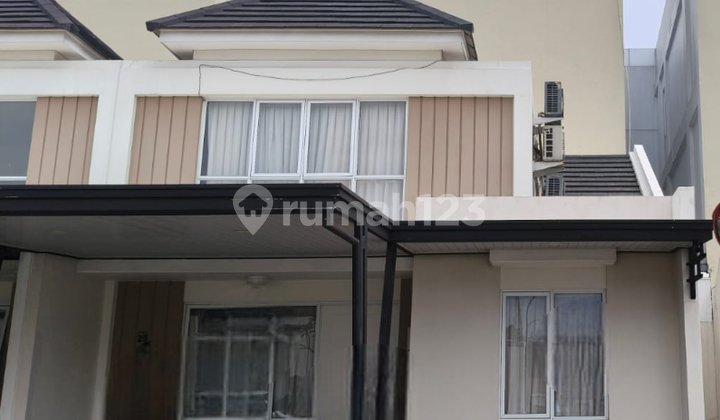 Dijual Rumah di Paramount Petal Tangerang