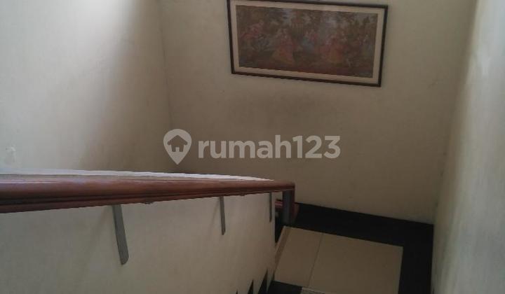 FOR SALE 2-STORY CORNER HOUSE IN CILANDAK, STRATEGIC LOCATION NEAR MRT STATION AND JORR TOLL ROAD FOR SALE 2-STORY CORNER HOUSE IN CILANDAK, STRATEGIC LOCATION NEAR MRT STATION AND JORR TOLL ROAD