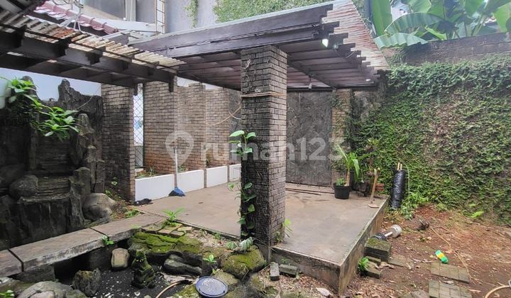 DIJUAL RUMAH LOKASI STRATEGIS DI LEBAK BULUS JAKARTA SELATAN JL ADHYAKSA 2