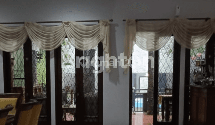 RUMAH MEWAH FULL FURNISH W/ SWIMMING POOL LEBAK BULUS, CILANDAK JAKSEL - GOOD PRICE !! 2