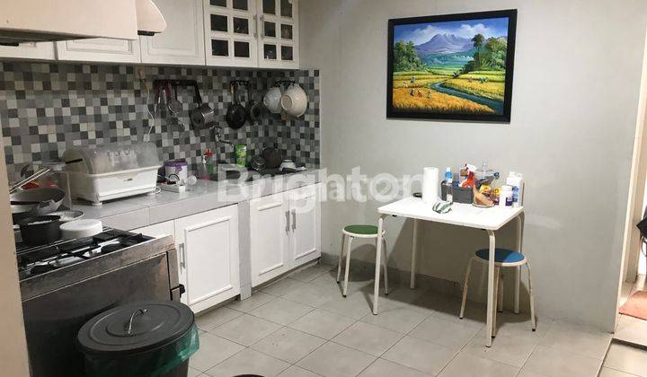 Rumah Cantik Kebayoran Bintaro Sektor 7 Lokasi Bagus 2