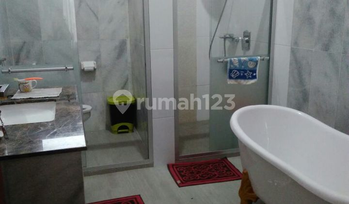 DIJUAL RUMAH MEWAH 2 LANTAI DI BINTARO SEKTOR 5 DIJUAL RUMAH MEWAH 2 LANTAI DI BINTARO SEKTOR 5