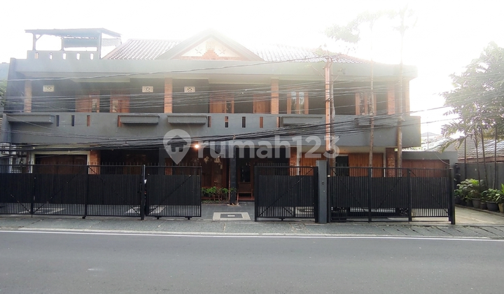 Dijual Rumah Komersil di Jalan Raya Terogong Jakarta Selatan