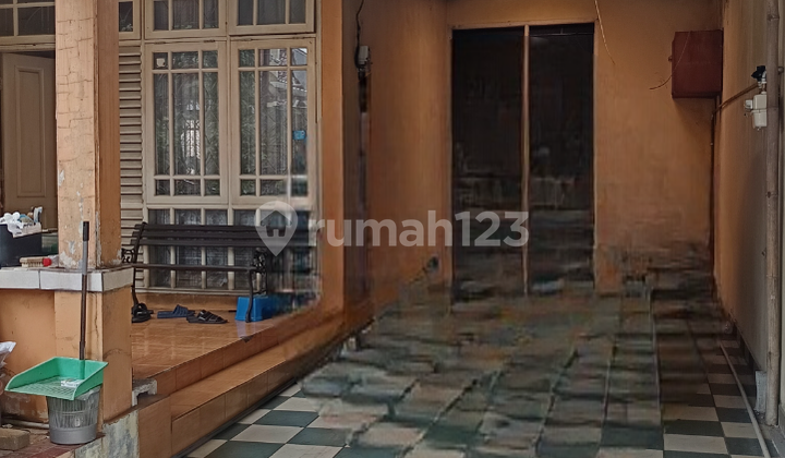 DIJUAL RUMAH DI VILLA MELATI MAS BLOK SR (Hitung tanah)