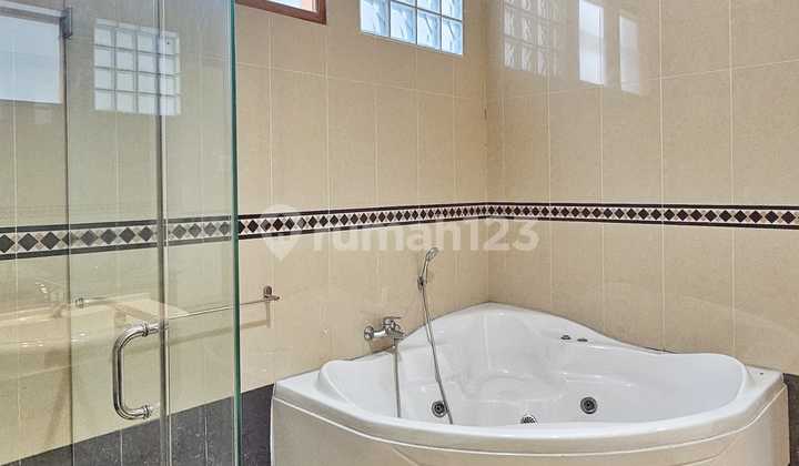 For Sale OR RENT! LUXURIOUS HOUSE AT METRO PONDOK INDAH COMMERCIAL AREA