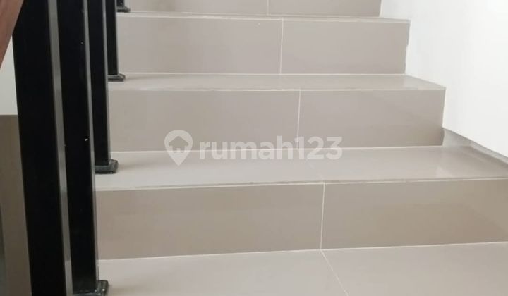 FOR SALE / FOR RENT SHOPHOUSE ON JALAN RAYA CIATER SERUA TANGSEL 2