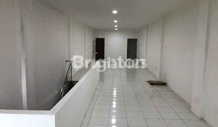 RUKO LOKASI STRATEGIS DI WAHID HASYIM JAKARTA PUSAT 1