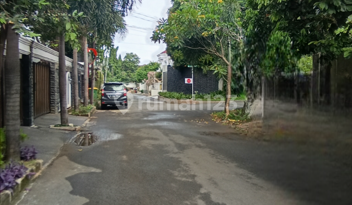DIJUAL RUMAH DI CILANDAK KOMPLEK RAPI JALAN LEBAR 2