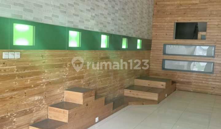 Di Sewakan, Ruko Di Lokasi Strategis (boulevard) Grand Orchard