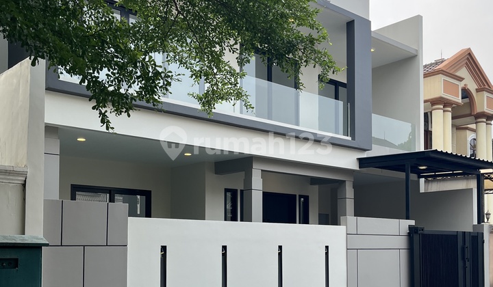 Rumah Unfurnished SHM di Cluster Puspitaloka BSD, Tangerang