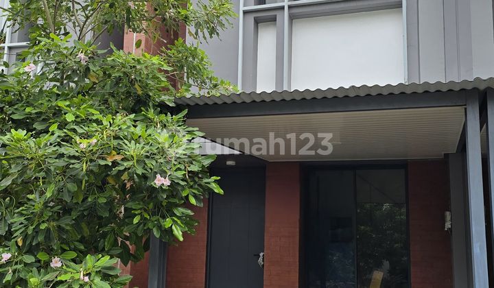 Most Strategic House in BSD Freja House. Next to Mall, Toll Gate, Station, Terminal, and Convention Hall. Most Strategic House in BSD Freja House. Next to Mall, Toll Gate, Station, Terminal, and Convention Hall.