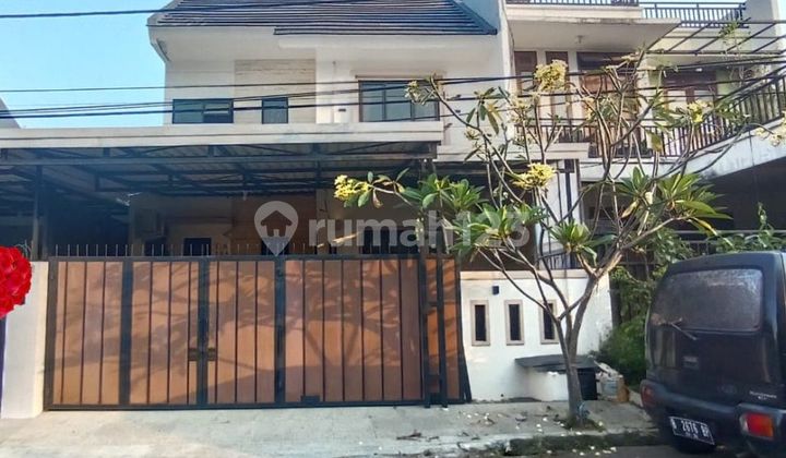 Rumah Bagus Furnished di Nusaloka Sektor 14.6, BSD, Tangerang