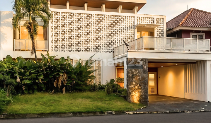 Dijual Rumah 2 Lantai Siap Huni di Taman Giri Loka, Bsd Dijual Rumah 2 Lantai Siap Huni di Taman Giri Loka, Bsd