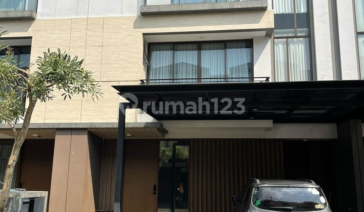 Dijual Rumah 3 Lantai Siap Huni di Cluster Kimora, The Zora, BSD City Dijual Rumah 3 Lantai Siap Huni di Cluster Kimora, The Zora, BSD City