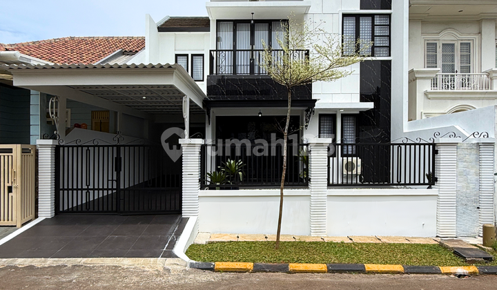 Rumah Dijual Full Furnished Siap Huni dengan Row Jalan Besar di Puspita Loka Bsd City