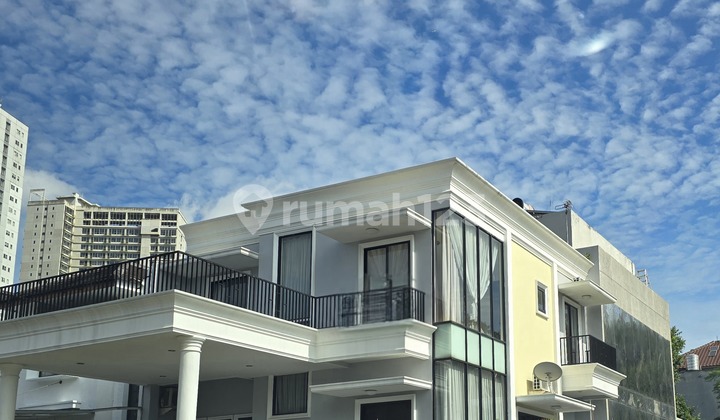 Dijual Rumah, 2 Lantai Sudah SHM di Cluster Vineyard, The Green, BSD City