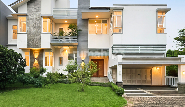 For Sale House with SHM & Fully Furnished in Taman Telaga Golf