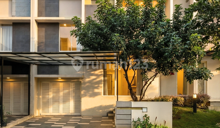 For Sale and Ready to Occupy, House in Mozart Symphonia Cluster, Gading Serpong