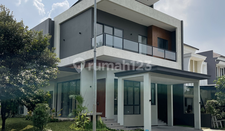 Nice Unfurnished House in Greenwich, Sheffield, BSD, South Tangerang Nice Unfurnished House in Greenwich, Sheffield, BSD, South Tangerang