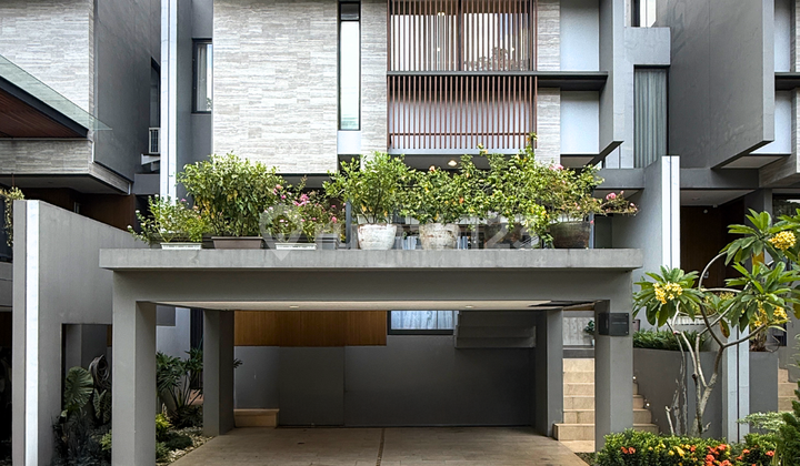 Good Furnished House at Quantis Signature, BSD, South Tangerang