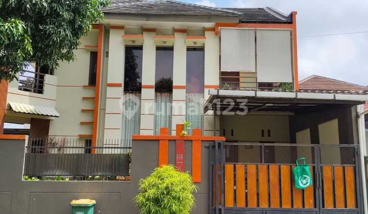 Dijual Rumah 2 Lantai Sudah SHM dan Siap Huni di Kencana Loka, BSD