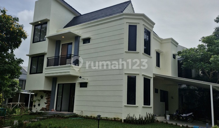 Rumah Bagus di Cluster Prestigia, The Eminent BSD, Tangerang 1