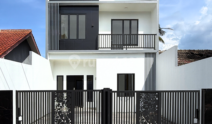 Ready to Occupy, House, 2 Floors in Bumi Puspitek Asri Housing Sector 5