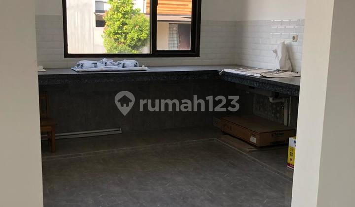 Rumah Bagus di Cluster Prestigia, The Eminent, BSD, Tangerang 2