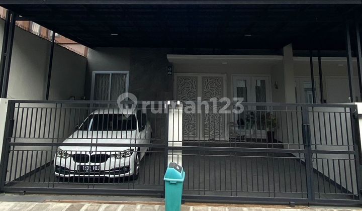 For Sale 2-Story House with SHM & Full Furnished in Kencana Loka, BSD