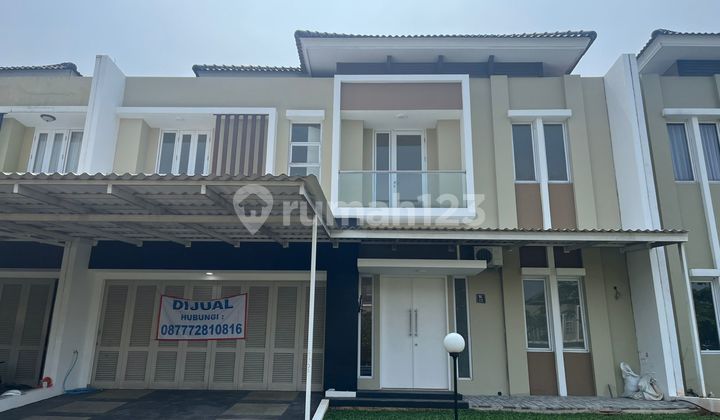 Nice House with SHM in San Lorenzo Boulevard Cluster, Gading Serpong, Tangerang